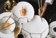 Oxford English Dictionary Adds 23 Japanese Words in Latest Update Kintsugi, the Japanese art of repairing broken pottery by joining pieces back together and filling cracks with lacquer dusted with powdered gold, silver, or platinum.