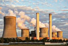 Nuclear Energy: Power and Controversy Nuclear Energy Explained: How It Works, Pros and Cons | EO Energy